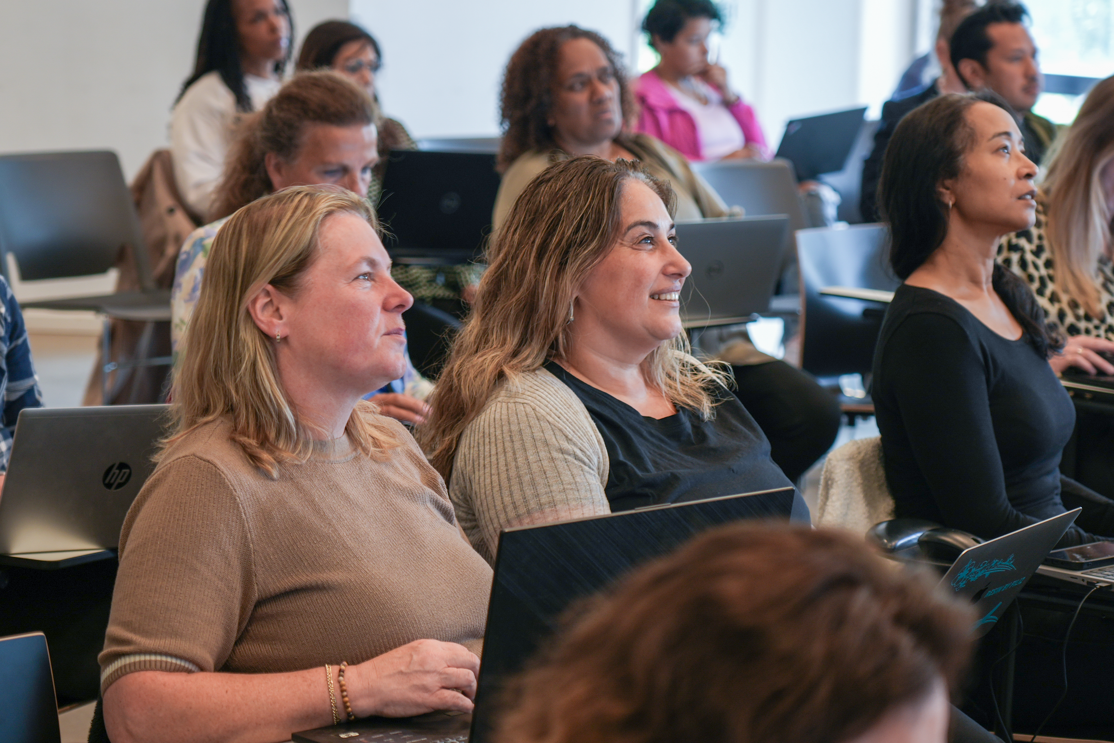 Boost & Borrel: workshop Afbeeldingen genereren met AI